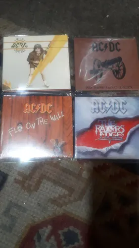 CDs do AC / DC