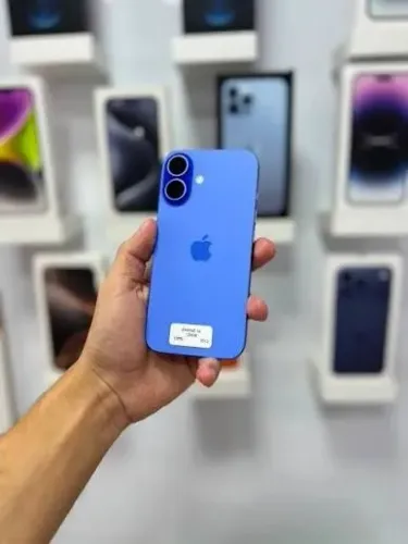 iPhone 16 128GB Azul Seminovo 88% - Retire em loja física na Savassi