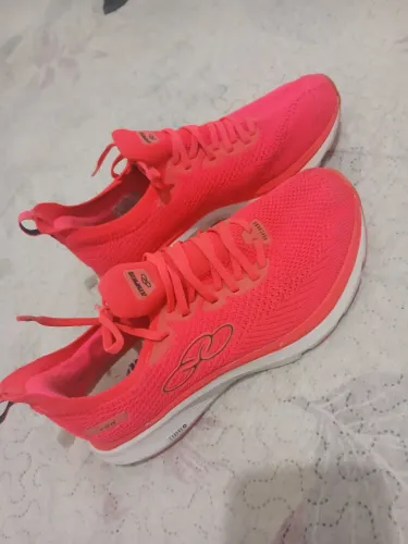 Tenis pra vender
