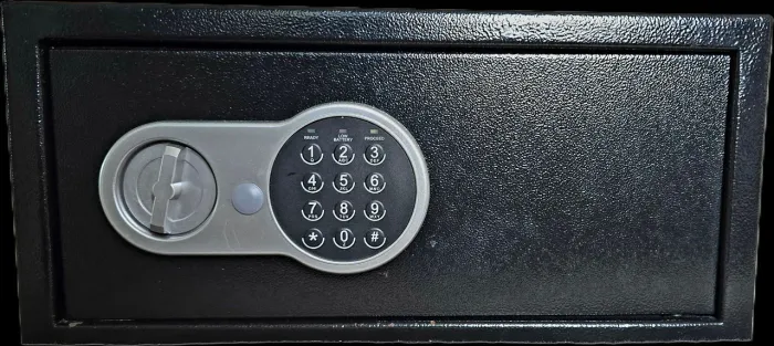 Cofre Eletrônico com Senha e Chave