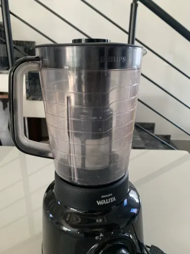 Liquidificador Philips Walita ProBlend 6 700W Preto - Com Filtro (Usado)