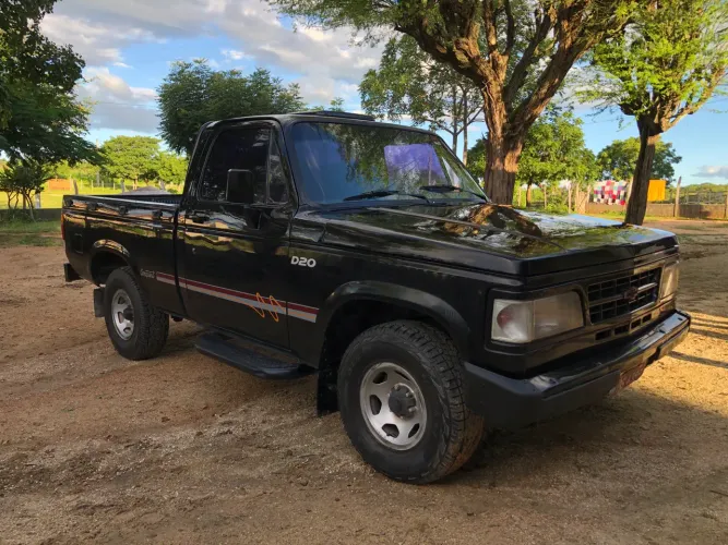 Chevrolet D-20 S / Luxe 3.9/4.0 Diesel 1994