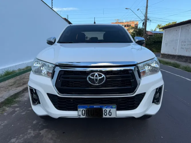 Toyota Hilux CD SR 4X4 2.8 TDI Diesel Aut. 2020