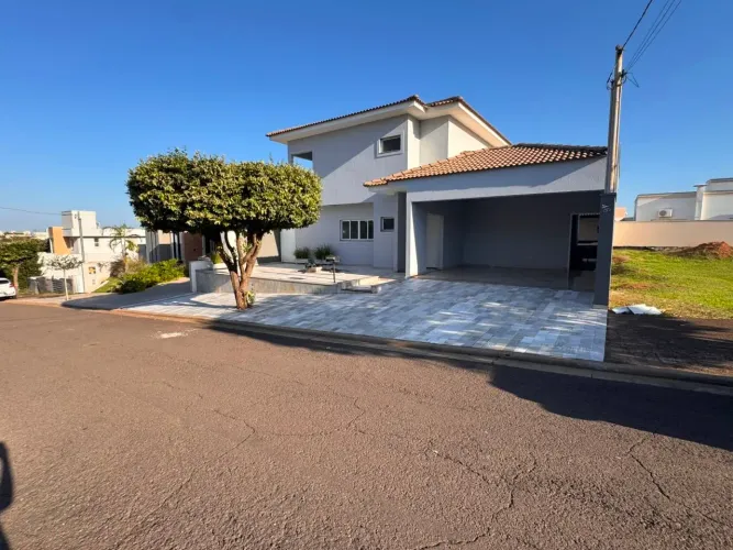 Casa de Condomínio com 3 Quartos à venda, 315m² - Porto Seguro