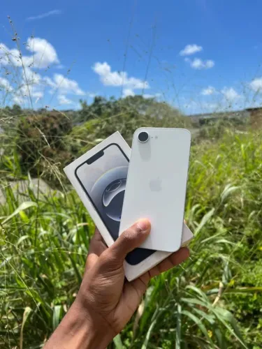 iphone 16e 128GB - NA GARANTIA!