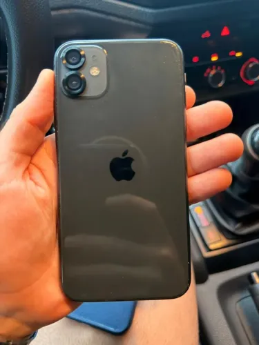 iPhone 11 64GB Preto - Seminovo | Bateria 76% - Venda Rápida