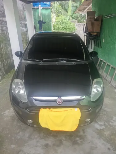 Fiat Punto Attractive 1.4 Fire Flex 8V 5P 2014