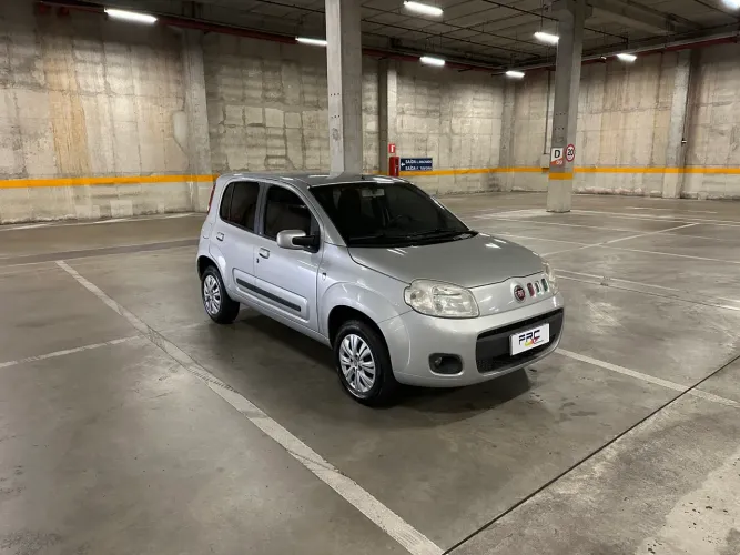 Fiat Uno Vivace/rua 1.0 EVO Fire Flex 8V 5P 2011