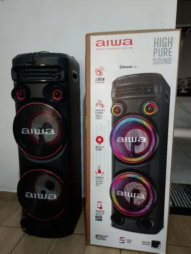 Vendo torre de som aiwa 2300 wts