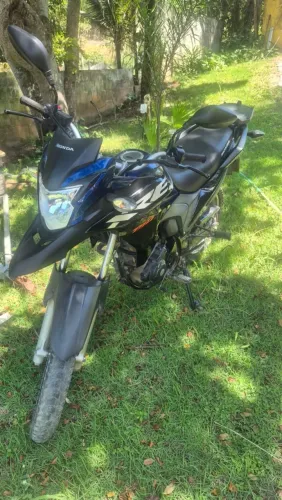 Honda XRE 190 2023 ( 10 mil rodados)