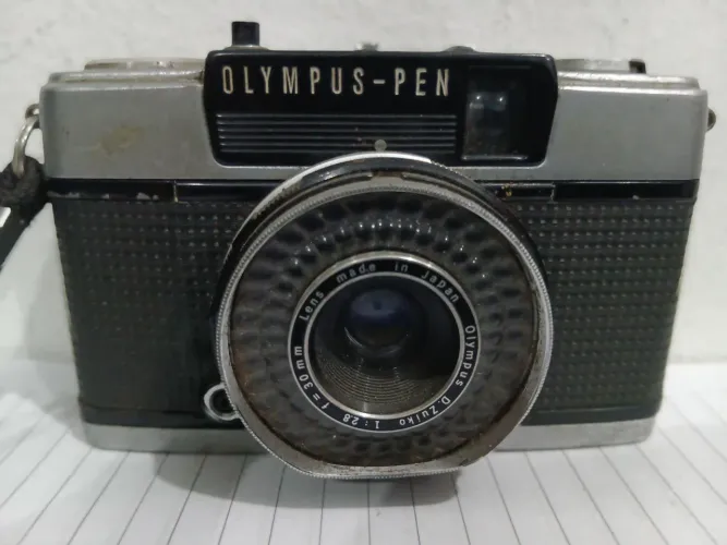 OLIMPOS PEN máquina fotográfica