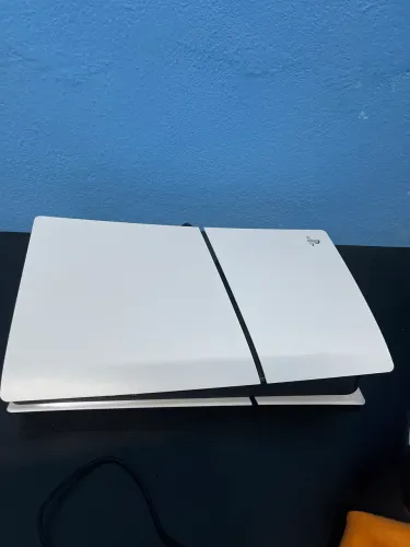 Vendo PS5 Edição Digital 