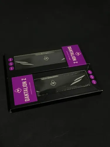 Kit Memória RAM 16GB (2x8GB) DDR4 3200MHz - Apenas 3 Meses de Uso (TEM CONVERSA)