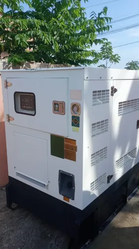Vendo Gerador de Energia 181kva usado 1.158 hrs entrada+boleto