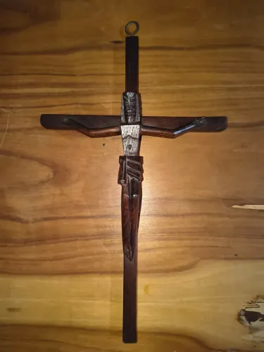 Crucifixo antigo