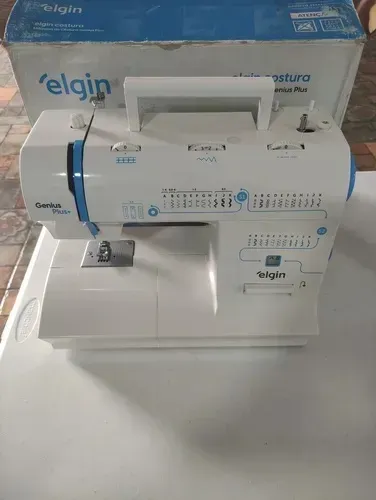 Máquina de costura Elgin Plus 31 pontos NOVA