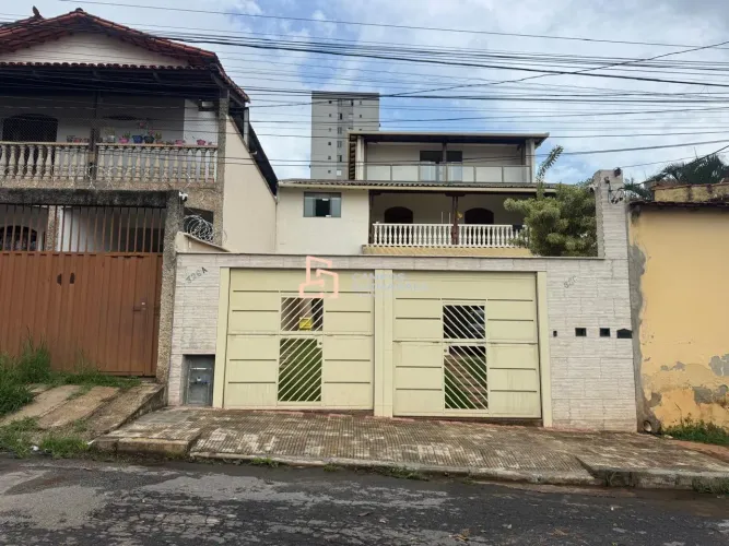 Casa para aluguel, 3 quartos, 1 suíte, 7 vagas, Milionários - Belo Horizonte/MG