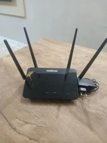 Roteador Intelbras ACtion RF 1200 Dual Band Wi-Fi 5 - Excelente Estado