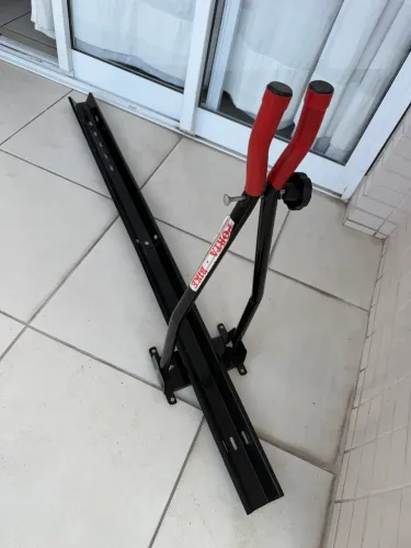 PORTA BIKE PARA 1 BICICLETA - NOVO