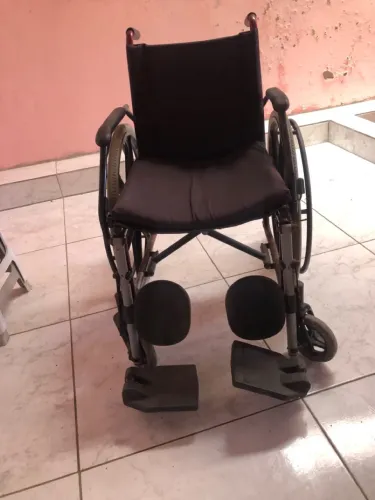 Cadeira de rodas 