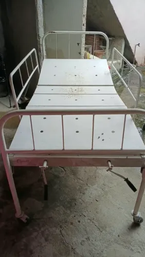 Cama hospitalar