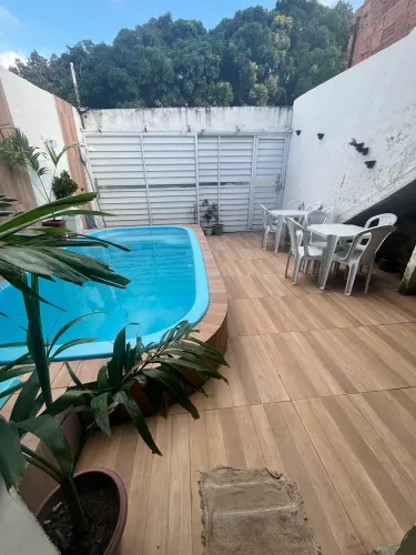 Espaço de piscina- Temporada