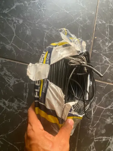 Fiu de eletricidade 4 ml 