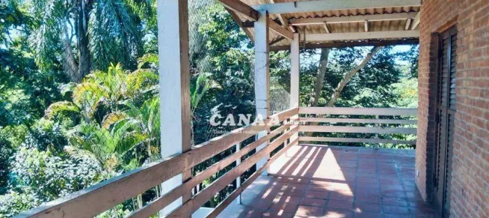 Chácara com 3 dormitórios à venda, 5458 m² por R$ 1.450.000,00 - Jardim Sadie - Embu das A
