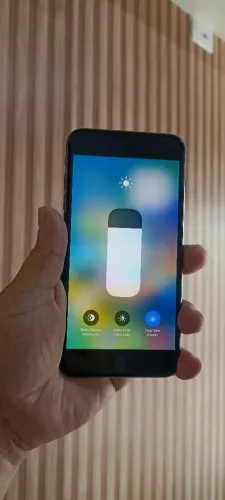 iPhone 8 plus 64gb funcionando tudo 
