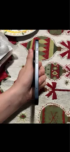 IPHONE 13 À VENDA - OPORTUNIDADE IMPERDÍVEL!