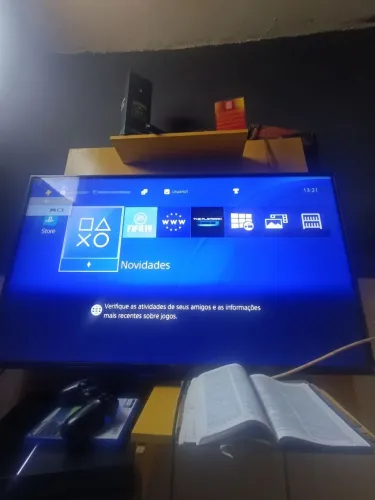 PS4 EM PERFEITO ESTADO !!!