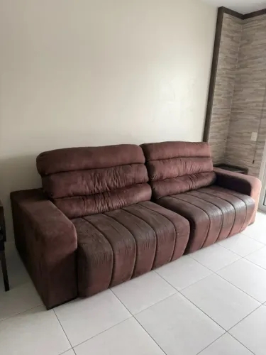 Sofá Retrátil e Reclinável 2,70m Marrom - bom estado