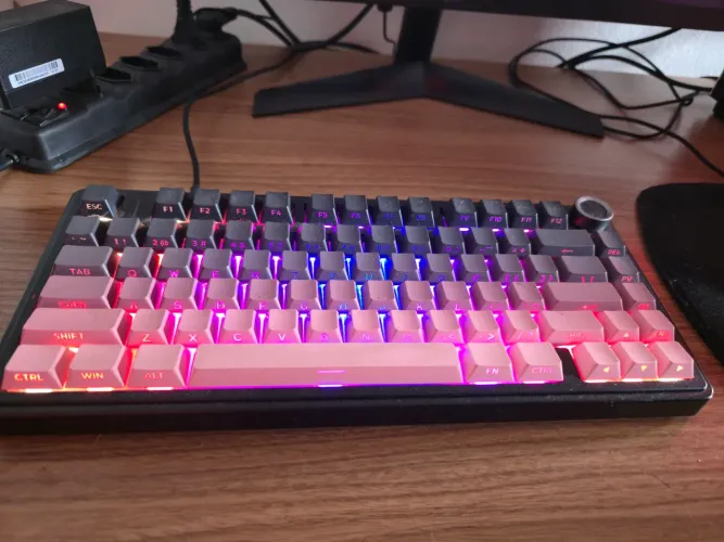 Teclado Mecânico Gamer AULA F75