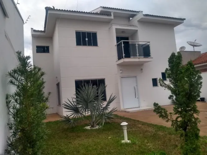 Casa para Venda em Presidente Epitácio, Jardim Real, 3 dormitórios, 1 suíte, 2 banheiros,