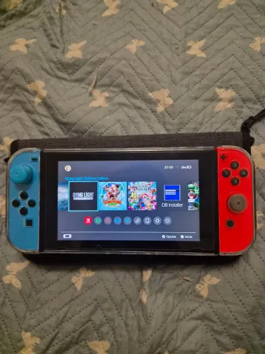 Nintendo Switch Desbloqueado 256Gb (Sem Acessórios)
