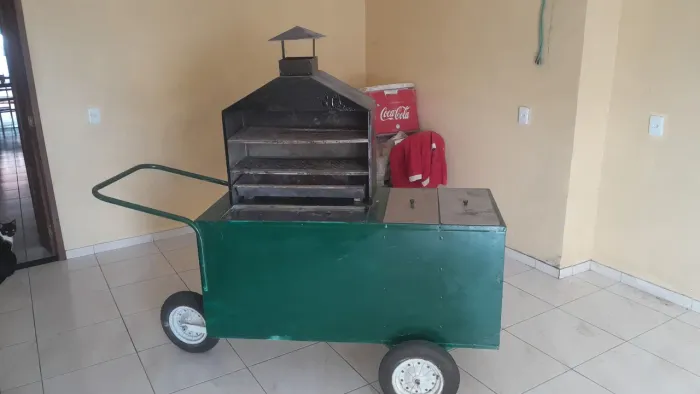 Carrinho de Espetinho