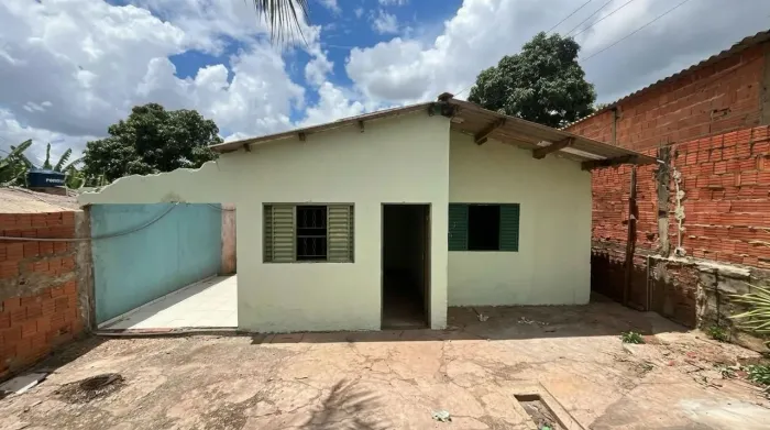 Oportunidade Casa 3/4 Quintal Grande Apenas130 Mil Aproveite