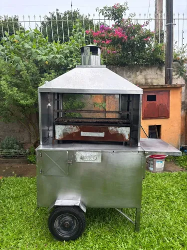 Vende-se Carrinho de Churrasquinho