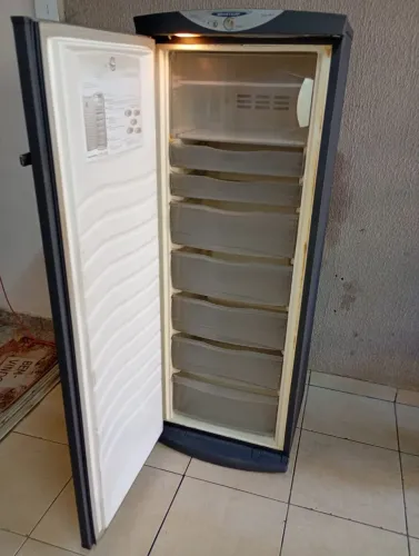 Freezer Brastemp 280L