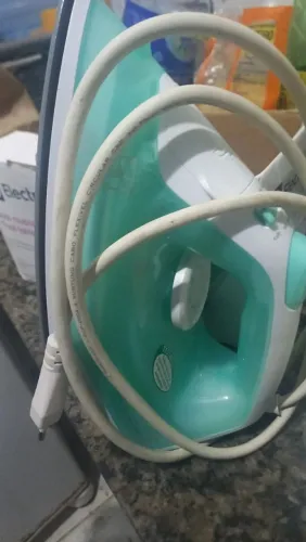 Vende se FERRO ZERADO