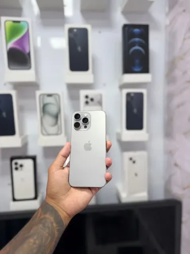 IPHONE 16 PRO MAX NATURAL TITANIUM