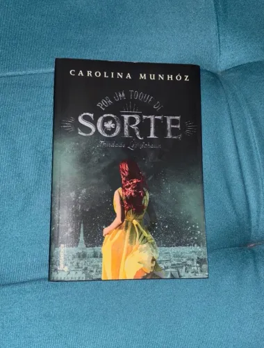 Livro Por Um Toque de Sorte