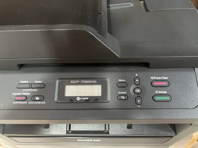 Multifuncional Brother DCP 7065DN