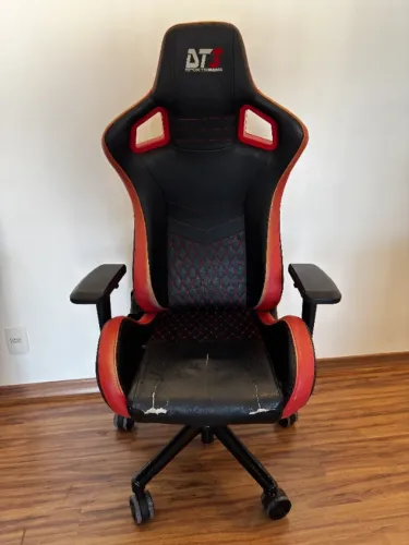 Cadeira Gamer DT3 Sports Ônix Diamond Preto e Vermelho