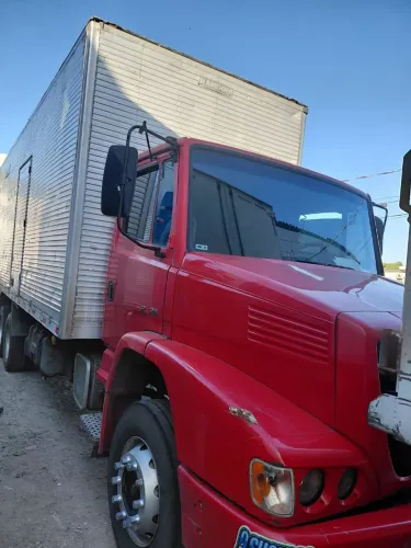 Mercedes Atron 2324 Baú Novo