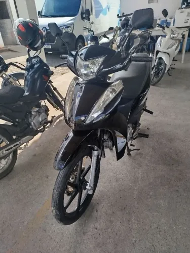 Vende-se Avelloz Cinquentinha 