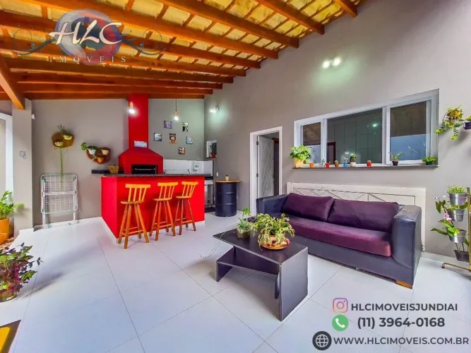 Descubra o Encanto: Casa de 3 dormitórios, sendo 1 suíte e 4 vagas de garagem, n