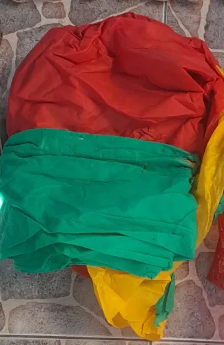 Toalha para ornamentação de mesa de festa. * 