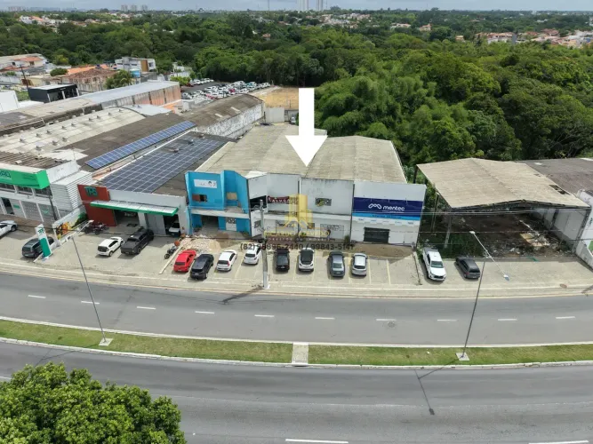 Galpão para aluguel próximo a Havan, loja com mais de 340m²