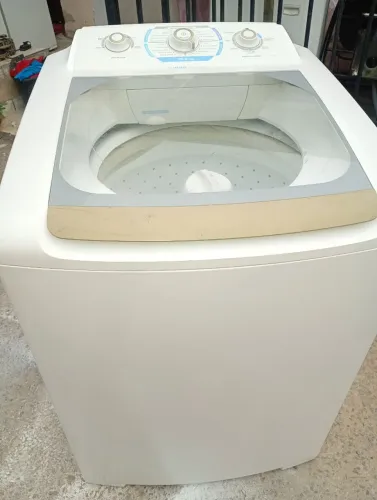 Máquina de lavar Electrolux 15,2kg